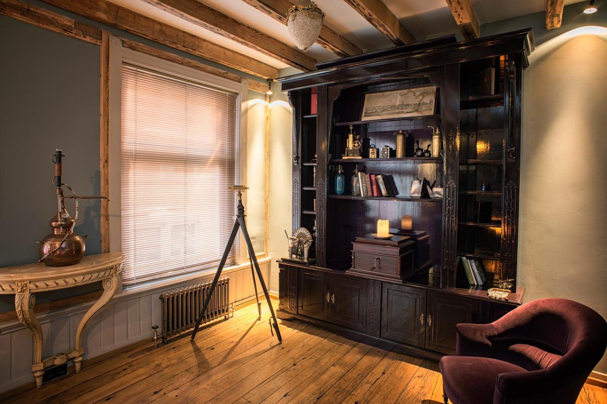 Private And Chique Salon De Franz - With Large Terrace Bed & Breakfast Amsterdam Bagian luar foto